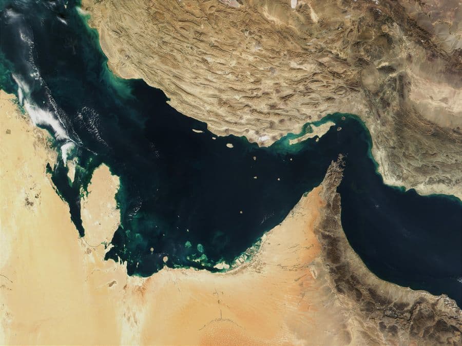 Pakistan Could Easily Open the Straits of Hormuz