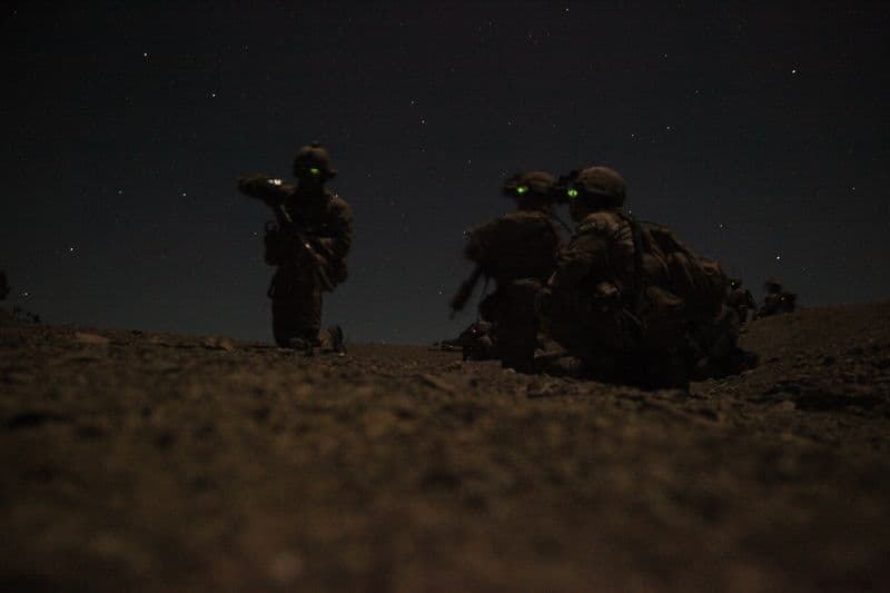 The Influence of Elite Support on Insurgency