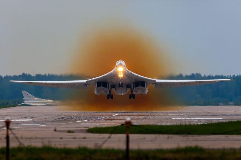 Tu-160M2: Russia's New Super Bomber