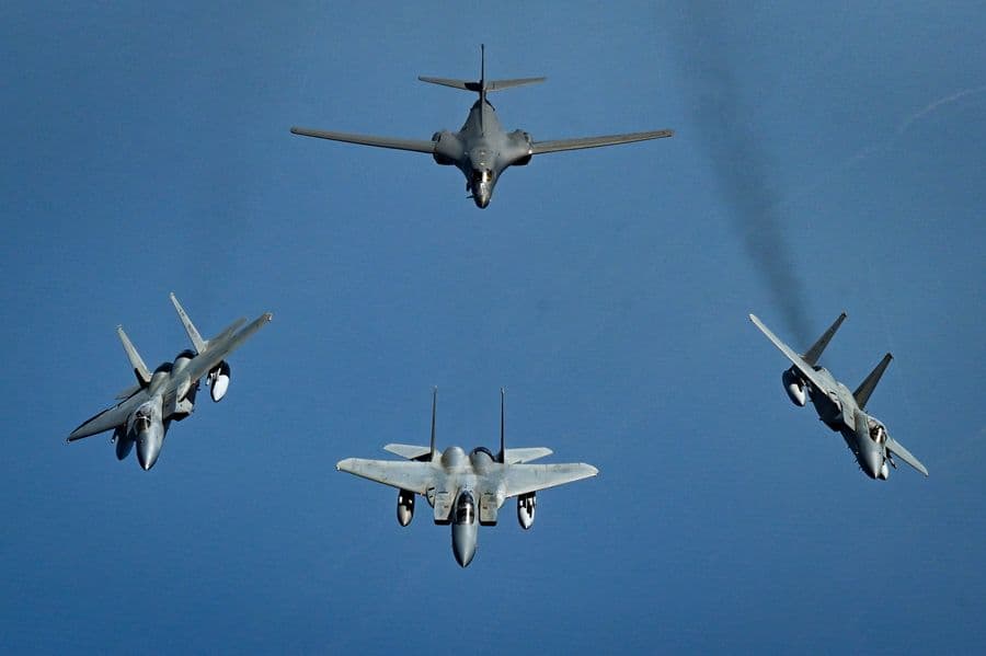 B-1B Flies Over Mideast Amid Iran Tensions