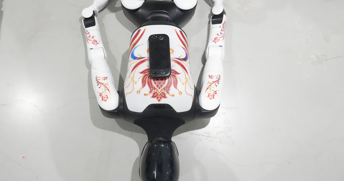 Chinese Robots Could Decide the AI Race - RealClearDefense